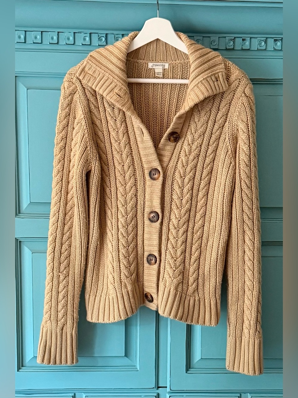Women's Vintage Cardigan